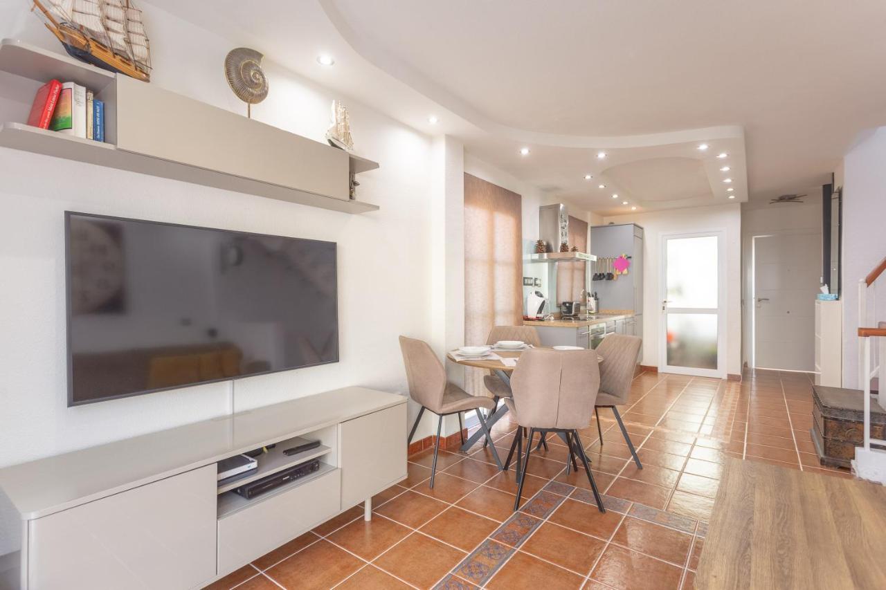 Aqua Vista 2 Bed Penthouse With Great Views Apartamento Callao Salvaje